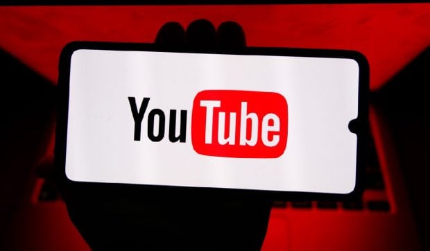 YouTube folosește AI pentru a detecta și restricționa conturile minorilor. Cum funcționează