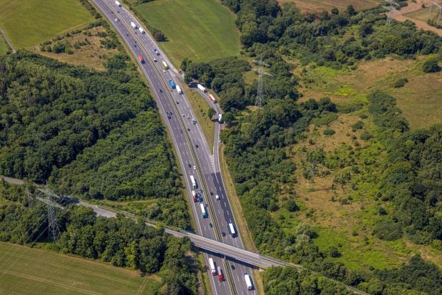 Ce amendă a primit șoferul care a doborât recordul de viteză pe autostradă, în Germania
