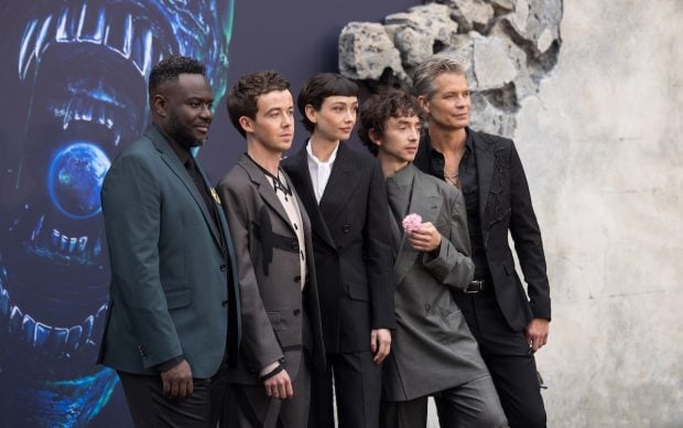 „Alien: Earth”, thrillerul SF semnat de Noah Hawley promite să-și țină fanii în suspans. Dezvăluirile actorilor la premiera de la Londra