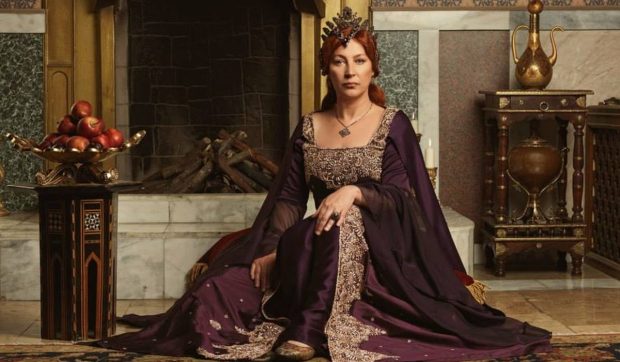 Imagine Stire Pasiunile nebănuite pe care le are actrița Vahide Percin, care a interpretat-o pe Sultana Hurrem la maturitate în „Suleyman Magnificul” | 2review.ro