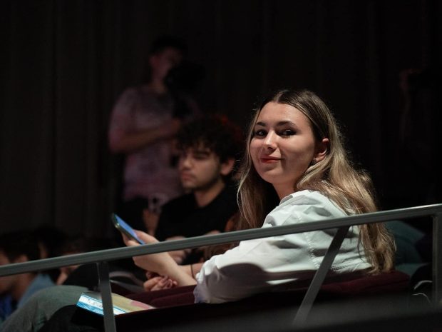 Alexandra Manda, românca admisă pentru master la una dintre cele mai importante academii de film din America: „Doar 12 studenți au intrat”
