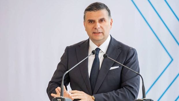 Cine este și ce avere are Alexandru Petrescu șeful ASF, fost ministru al Vioricăi Dăncilă, care vrea sa schimbe legea privind Pilonul II