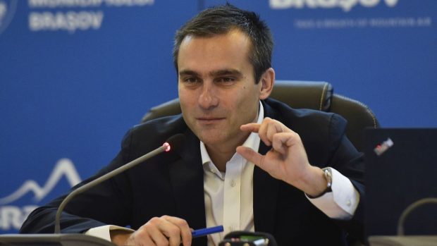 Fostul primar din Brașov, Allen Coliban și partenera acestuia, Camelia Clem, trimiși în judecată pentru pierderi de peste 16 milioane de lei