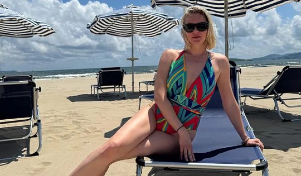 Turistă în costum de baie, fericită, în cea mai luxoasă stațiune din Coreea de Nord: „Plaje fără oameni”