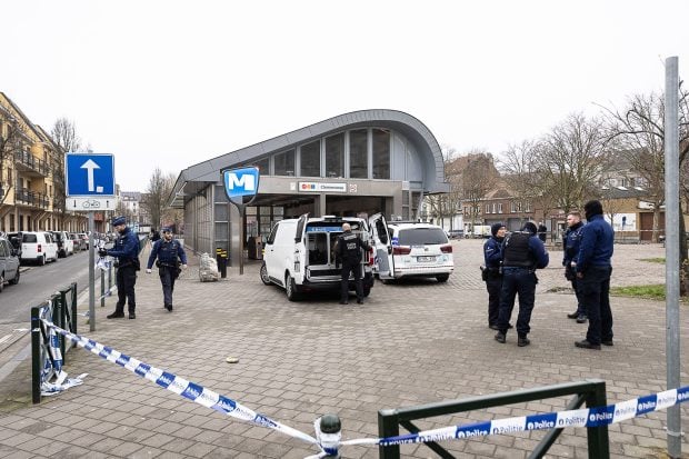 Noua problemă de la Bruxelles sunt atacurile armate: 7 au avut loc numai în prima săptămână din august