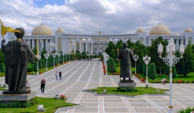 Una dintre cele mai izolate țări din lume devine mai accesibilă pentru turiști: care sunt principalele ei atracții
