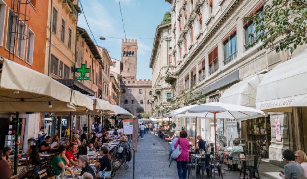 Avertizare de călătorie pentru românii care merg în Italia. Anunțul MAE