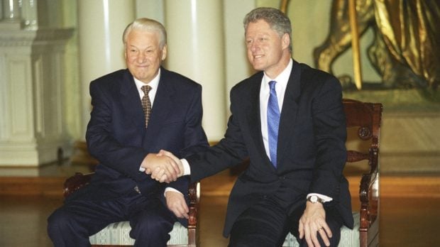 Rusia era pe punctul să devină membră NATO în 1994, dar Germania a spus „nu”. Documentele dezvăluie originea conflictului Moscova-Occident