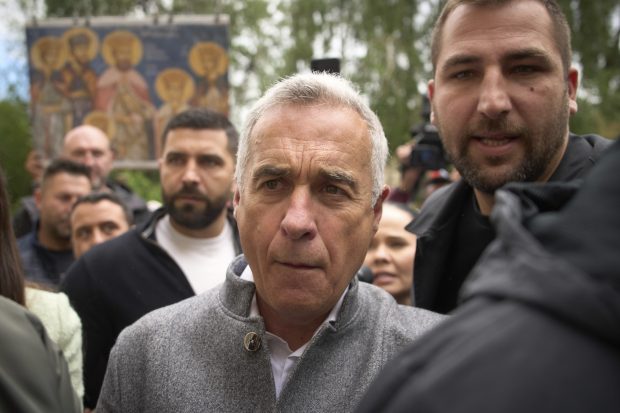 Falsul profet Călin Georgescu