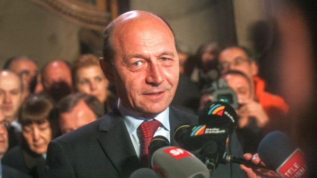 Traian Băsescu e convins că PAS va câştiga alegerile parlamentare în Moldova: „Problema este cum, cu majoritate sau fără?”