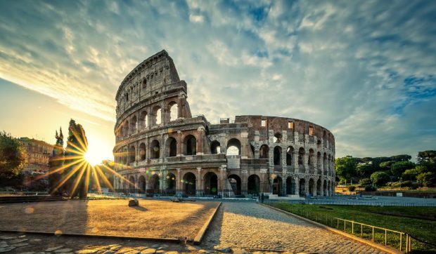 Un ghid turistic a murit în timpul unui tur al Colosseumului, la Roma, din cauza căldurii: „Nu există umbră, nu există vânt”