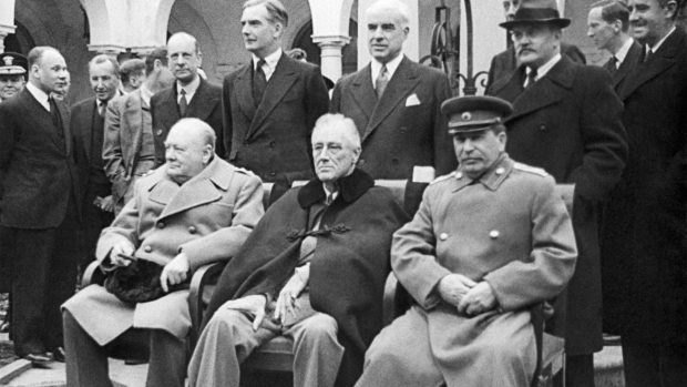 Val de revizionism în SUA: Churchill, acuzat de baza MAGA că ar fi fost principalul vinovat din Al Doilea Război Mondial