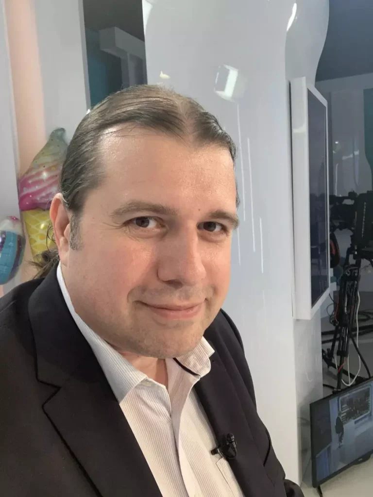 100 de zile de la câștigarea mandatului de către Nicușor Dan. Interviu cu Cristian Andrei, consultant: „Președintele a ales misiunea de «a face pace» în societate, dar polarizarea este atât de adâncă, încât îi este greu să o neutralizeze singur”