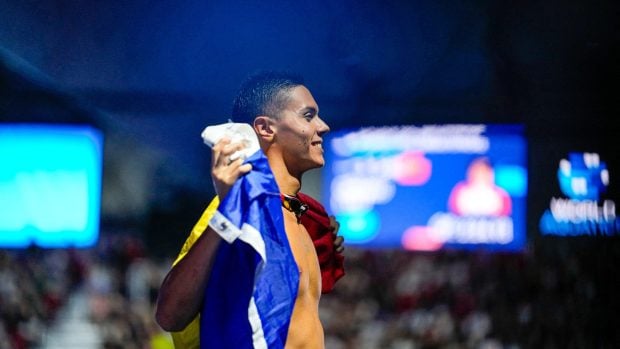 David Popovici va primi un trofeu special din partea echipei naționale de fotbal a României