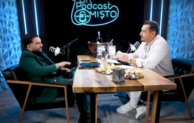 Derapajul manelistului Tzancă Uraganu într-un podcast: „O palmă, două, un picior mai dai la o femeie”. Mai multe plângeri au fost făcute la CNA