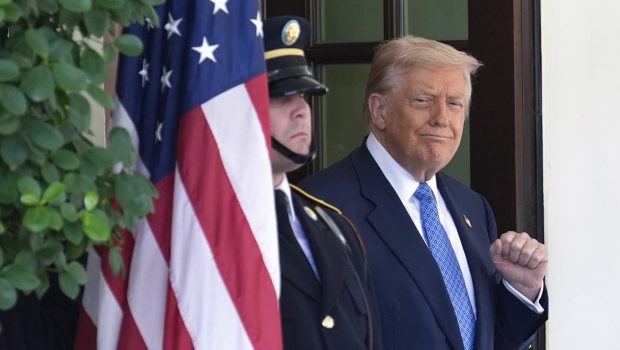 Lovitură pentru Putin. Donald Trump a găzduit semnarea unui acord de pace „istoric” între două țări din Caucaz, unde Rusia se consideră putere dominantă