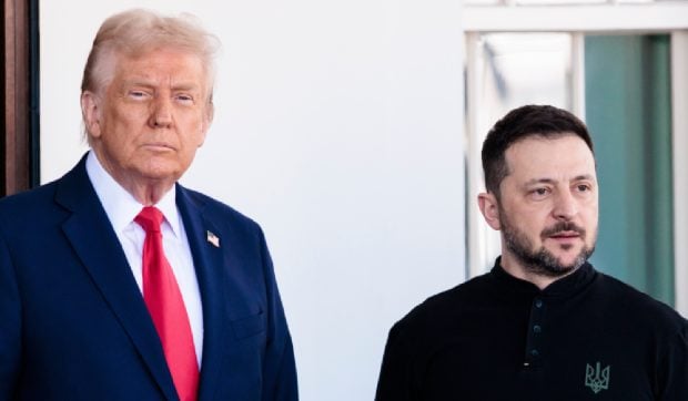 Donald Trump a întrebat dacă Volodimir Zelenski vine îmbrăcat în costum la întâlnirea cu el, de la Casa Albă