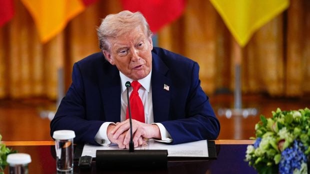 Donald Trump spune că Ucraina ar fi trebuit să atace Rusia. Speranţele că va reuşi să îl convingă pe Vladimir Putin să înceteze războiul scad