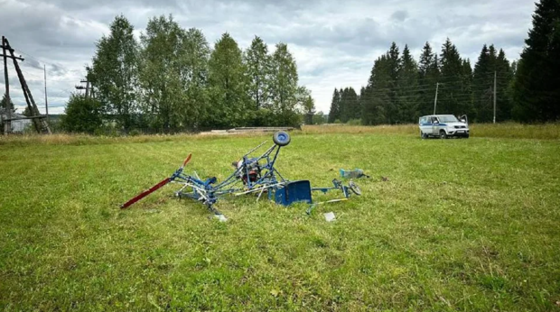 Un bărbat de 88 de ani din Rusia a murit după ce a încercat să zboare cu un elicopter pe care l-a construit acasă