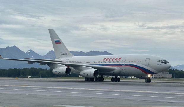 Lavrov a ajuns în Alaska cu avionul „cocainei diplomatice”. Care e istoria celui mai urmărit avion pe Flightradar24