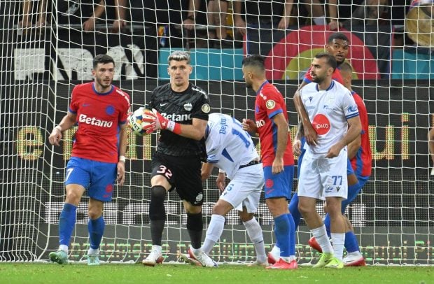 Returul Drita – FCSB, din Europa League, nu va fi transmis la televizor în România. Ce alternativă au suporterii campioanei