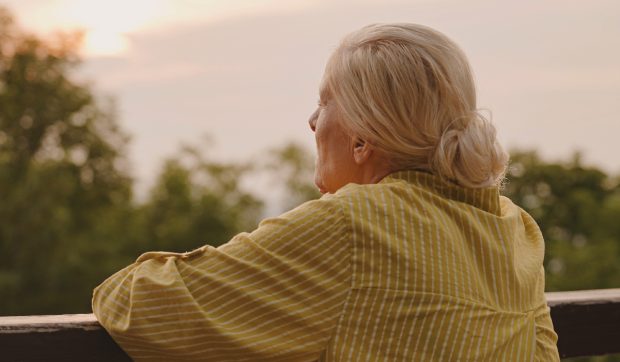 O pensionară și-a găsit apartamentul devastat după ce o familie a locuit ilegal în el timp de doi ani, în Franța