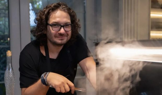 Imagine Stire Adevărul despre cea mai ieftină pâine din comerț. Florin Dumitrescu trage un semnal de alarmă. „Te fac să nu mai mănânci niciodată în viața ta” | 2review.ro