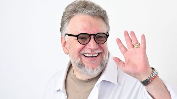 Frankenstein a avut un succes monstru la Festivalul de Film de la Veneția. Guillermo del Toro, lăudat de criticii de film