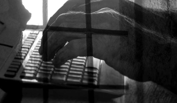 A petrecut 28 de ani în închisoare, dar nu s-a putut abține: un deținut a recidivat la 45 de minute după ce a fost eliberat