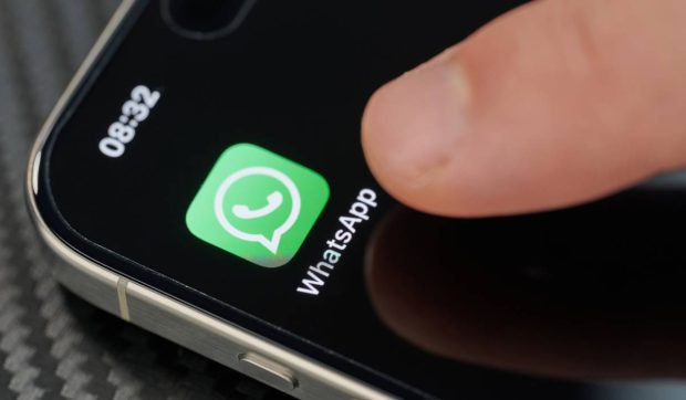 Escrocherii de tip „grup de investiții” circulă pe WhatsApp și Telegram. ASF avertizează că așa zișii „mentori” fură datele credulilor