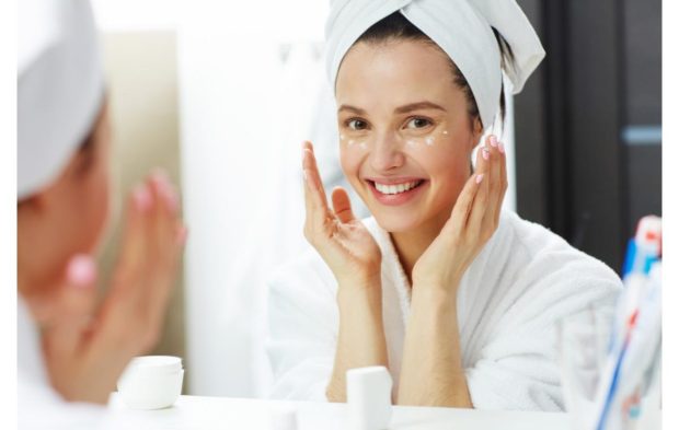 Răsfățul pielii după vacanță: 7 soluții naturale de regenerare