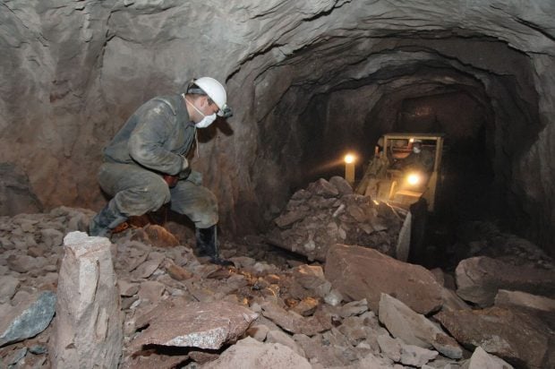Rusia ajută Coreea de Nord să găsească uraniu pentru a fabrica bombe nucleare