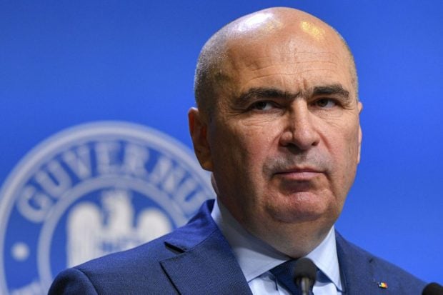 Pe urmele lui Boc: Ilie Bolojan are în plan să-și asume de mai multe ori răspunderea în Parlament. „Joacă la totul sau nimic”
