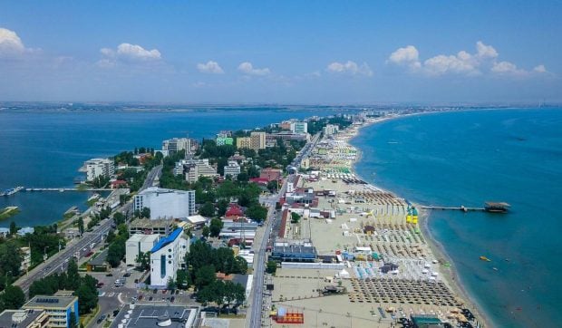 După tăierea voucherelor de vacanță, sezonul de vară se închide cu un dezastru pentru turismul românesc
