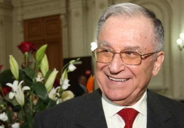 „Măi, animalule!” Primirea de care a avut parte Ion Iliescu la Iași în 2011