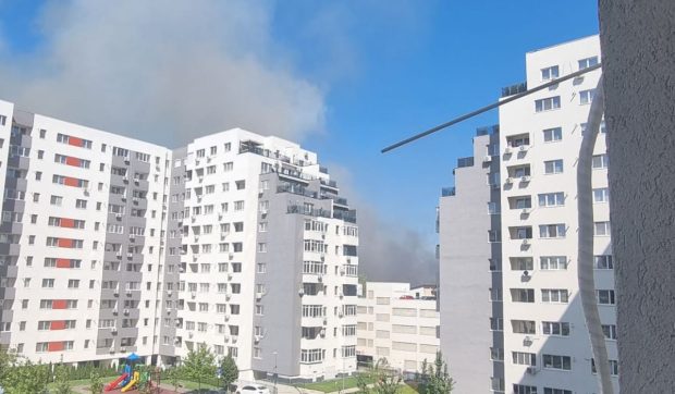 Incendiu în București, în zona Militari. Mesaj RO-Alert trimis de ISU: „Incendiul se extinde cu rapiditate”