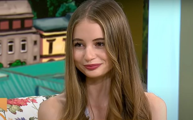 Imagine Stire Imagini emoționante cu Irinel Columbeanu și fiica Irina. Tânăra și-a adus aminte de copilărie: „Timpul zboară” | 2review.ro