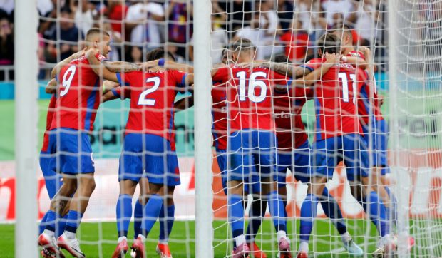 FCSB a încheiat la egalitate, 2-2, pe terenul lui CFR Cluj. Bucureștenii au revenit de două ori pe tabelă