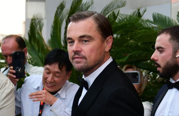 Momentul umilitor când Leonardo DiCaprio este oprit și percheziționat de polițiști. Cum au reacționat oamenii legii când l-au recunoscut