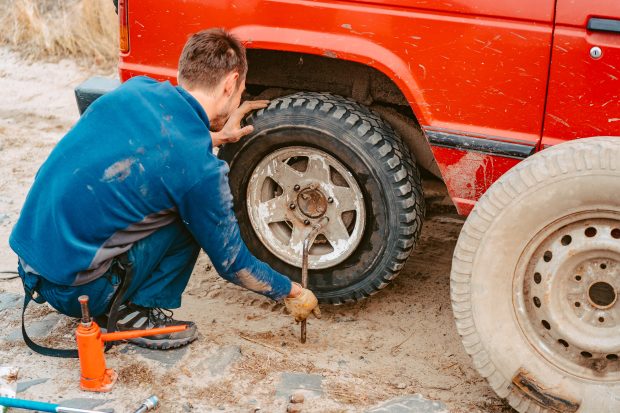 Scumpirile de la 1 august afectează și sportul auto: Piese și accesorii mai scumpe, bugete mai mari pentru pasionați