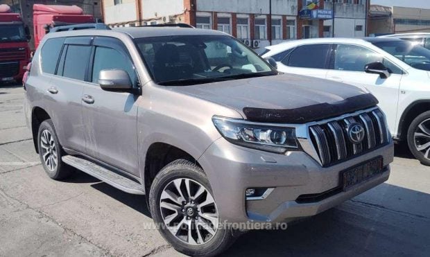 Mașini Lexus și Toyota de sute de mii de euro, furate din nordul Europei și găsite în Portul Constanța