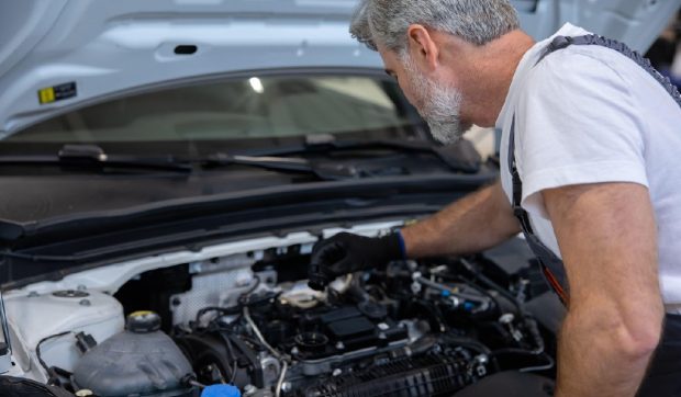 Un mecanic auto a dezvăluit ce cauzează „moartea neagră” a motorului unei mașini