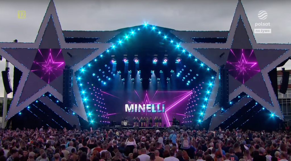 Minelli, una dintre cele mai influente artiste din Europa de Est: „Totul se rezolvă, trebuie doar să fii dispus să vorbești și să asculți în momentele-cheie” 