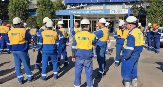 Salariile nu au fost plătite, furia crește la Liberty Galați. Se anunță proteste