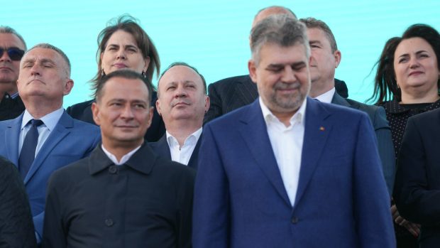 Ne-am săturat să fim sfidați de forța și influența multinaționalelor, spune PSD, după eliminarea impozitului pe cifra de afaceri