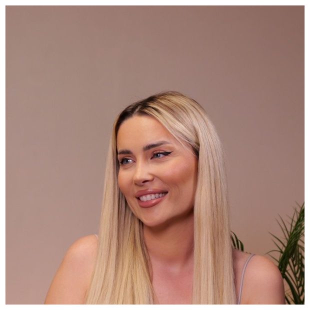 Imagine Stire Oana Monea, de la „Insula Iubirii”, detalii neștiute despre logodna ei: „Nu a fost să fie” | VIDEO EXCLUSIV | 2review.ro