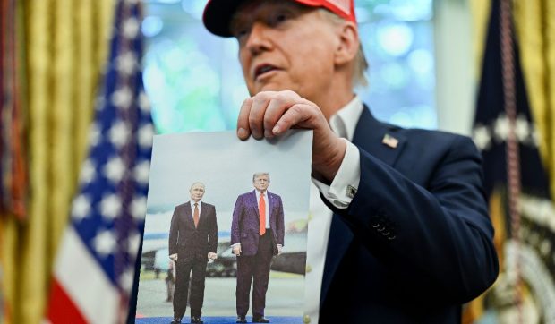 Donald Trump sugerează o poziție dură față de Moscova: „Veți vedea ce se întâmplă” dacă America e nemulțumită