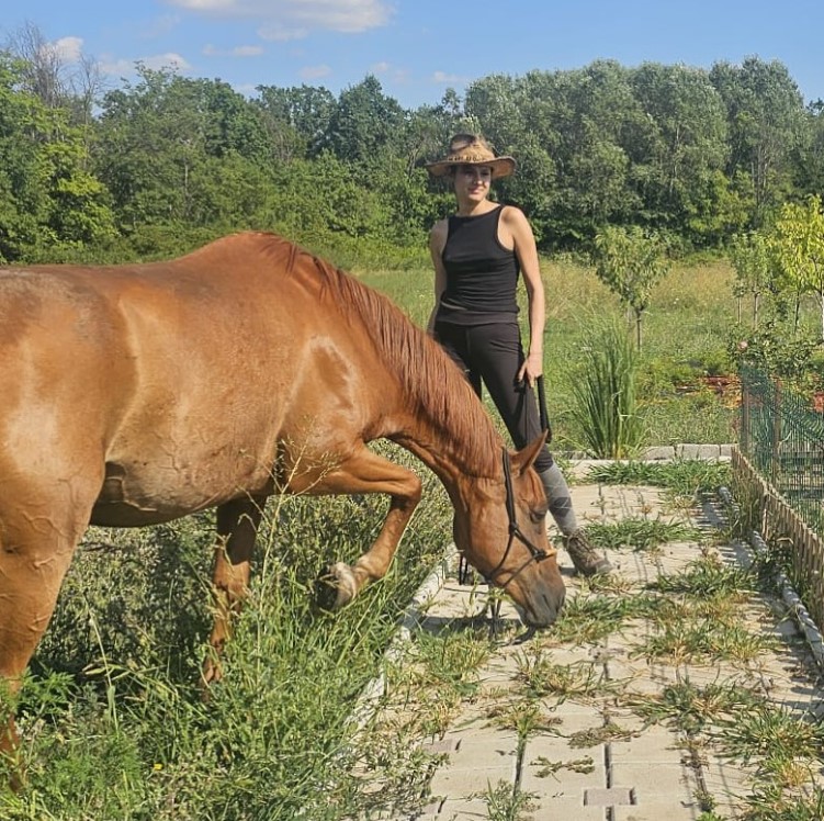Rebecca Nicolescu dezvăluie secretele unei vacanțe idilice: Cum și-a regăsit liniștea în natură! 2 rebecca nicolescu