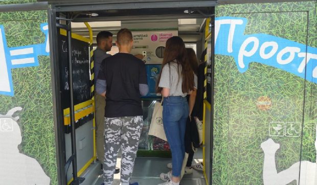 Evropsko tožilstvo preiskuje domnevno zlorabo sredstev EU v grških projektih recikliranja