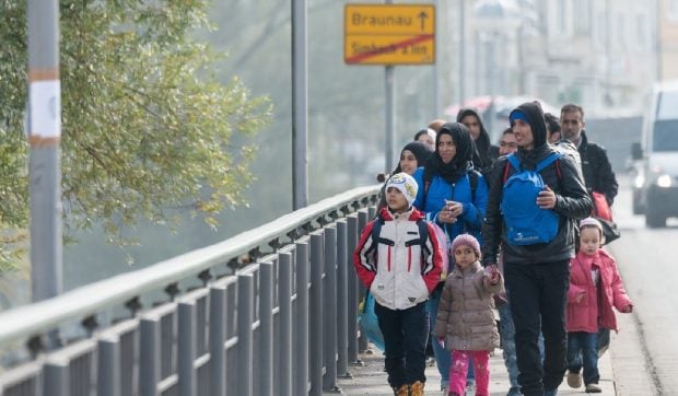 O familie a primit ajutor de la statul austriac 66.000 de euro, deși avea Bitcoin, fermă și un apartament în Istanbul: „Abuzează de bunăvoința noastră”